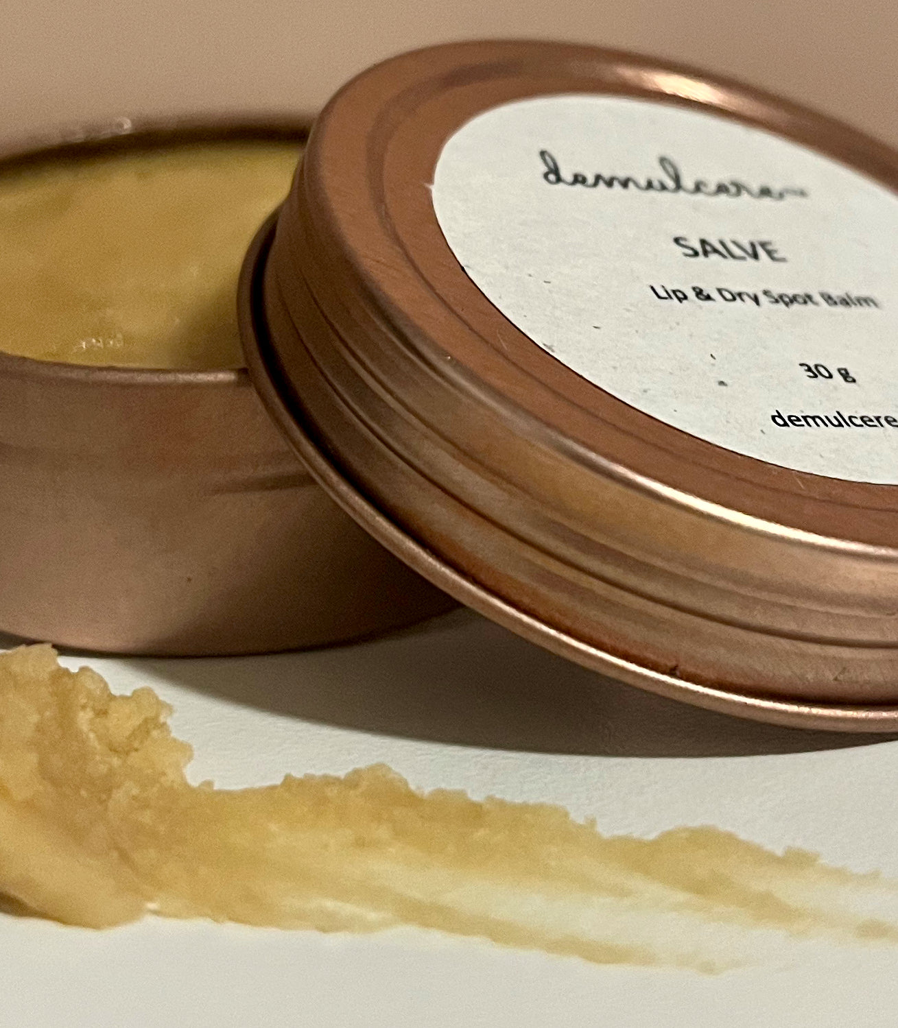 Salve | Lip and Dry Spot Balm